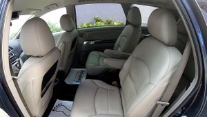 Mitsubishi Grandis 2.4 2005 6 Seat MPV