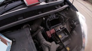 Nissan Note E11 wymiana filtra powietrza/replacing the air filter