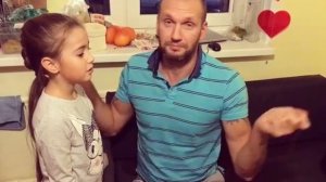 Вырываем молочный зуб ниткой