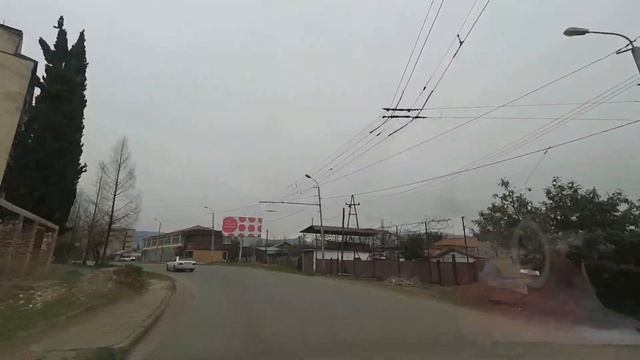 Поездка по Сухуму, республиканская больница-новый район-вокзал. смотреть онлайн
