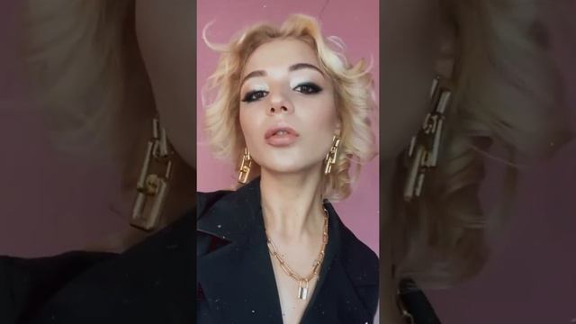 Вечерний макияж 2021. Растушеванная стрелка. Insta make up