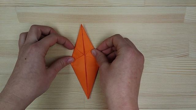 ОРИГАМИ МОРКОВКА ИЗ БУМАГИ