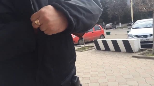 Любопытный полицейский. Кропоткин смотреть онлайн