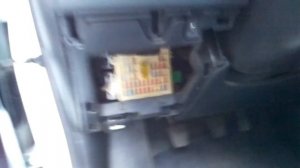 Как жить, если у Киа Рио 2013 не работает гнездо зарядки