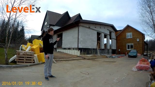 Пристройка 13х16, вписанная между двумя строениями смотреть онлайн