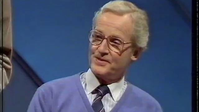 The Pyramid Game UK Series 4 Programme 4 TVS Production 1989 смотреть онлайн