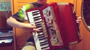 "Под небом Парижа" аккордеон