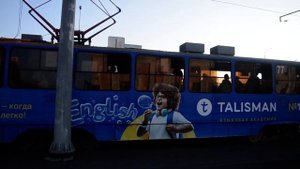 "Переполненный" Нижнетагильский трамвай 71-403 №77 Следует по маршруту №12