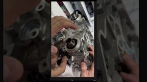 Впускной распредвал 2112 ( Приора )