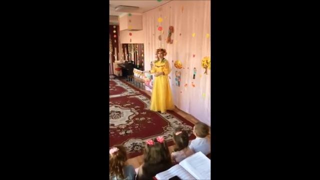 Осеннее развлечение в МБДОУ детский сад №82 "Одуванчик" г. Брянска в старшей группе "Пчелки" смотреть онлайн