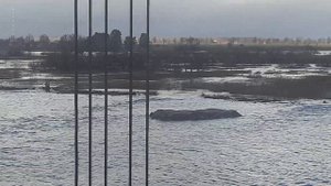 Грейферный земснаряд!работа