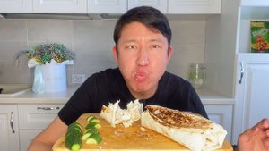МУКБАНГ 2 ОГРОМНЫЕ ДОМАШНИЕ ШАУРМЫ/ДОНЕРА СПАСИБО ЗА 15 ТЫСЯЧ❤️🙏 MUKBANG 2 Shawarma не Асмр