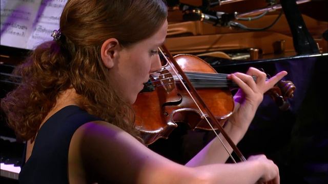 Gabriel Fauré : Trio pour piano et cordes en ré mineur op. 120 (Trio Hélios) смотреть онлайн