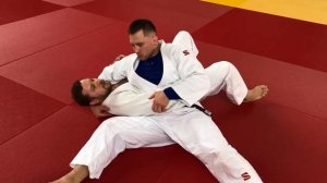 Боковая креветка и применение в борьбе