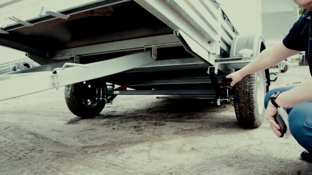 Прицеп МЗСА 817703 смотреть онлайн