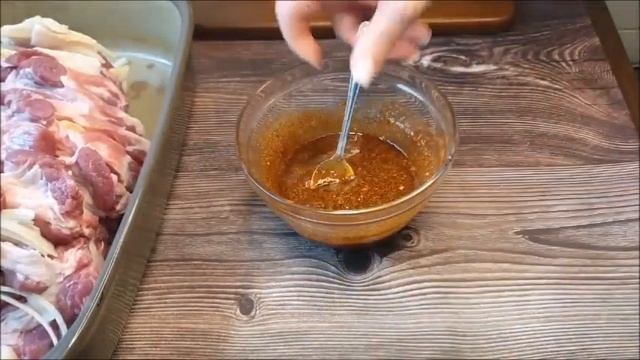 Вкуснейшее мясо и картошка с салом! Leckeres Fleisch und Kartoffeln mit Bauchschweine Scheiben!