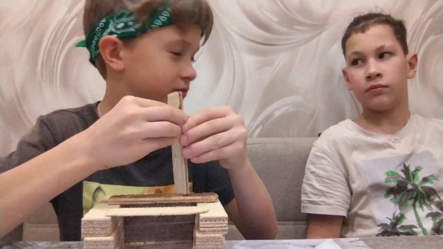 строем дом из вафель смотреть онлайн