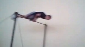 День #8.Пробуем выполнять упражнения на перекладине.