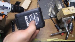 Шуруповёрт DEXTER CDT218LD.4