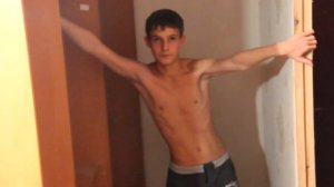 Как постелить линолеум самому не вынося мебель из комнаты