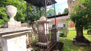 МОСКВА ТАИНСТВЕННАЯ - ДОНСКОЙ МОНАСТЫРЬ И НЕКРОПОЛЬ. DONSKOY MONASTERY AND NECROPOLIS. MOSCOW