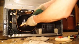 Замена фильтра холодильника