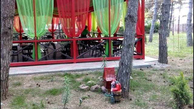 Где можно поесть недорого в Крыму. Крым пгт. Раздольное.