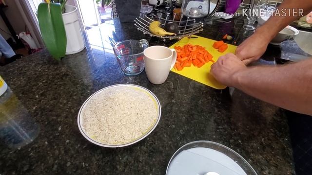 США ВиРуС Растёт Я Снимаю,а он ЧИХАЕТ ....ВАЛИК Здоровая Спина.. смотреть онлайн