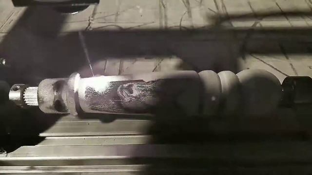 Оригинальная идея для бизнеса! Гравировка рисунка на ручках для шампуров. смотреть онлайн