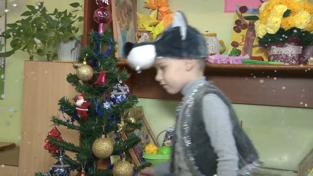 Новогодние герои утренника в детском саду! смотреть онлайн