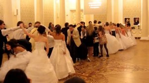 игры на балу. "Ручеек"