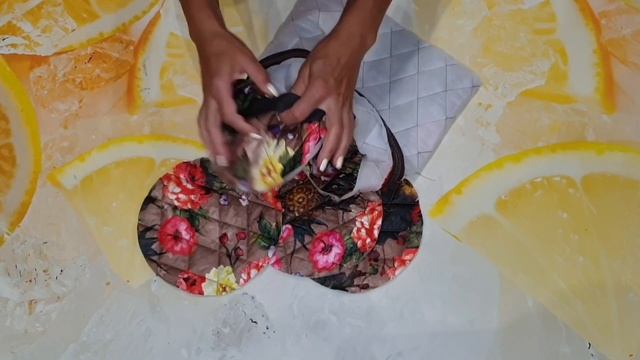 Крутая идея из большой пластиковой банки!