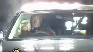 Mazda CX-7 Crash test