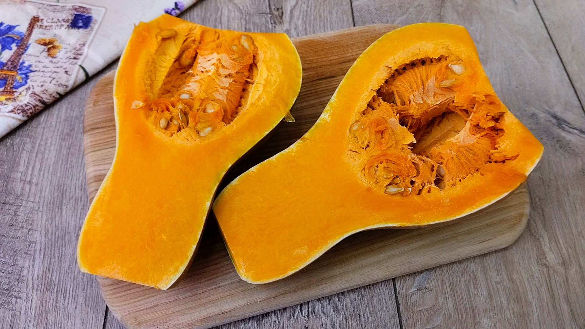Такая вкусная, что я готовлю ее 3 раза в неделю. Беру тыкву, какао и готовлю невероятное лакомство.