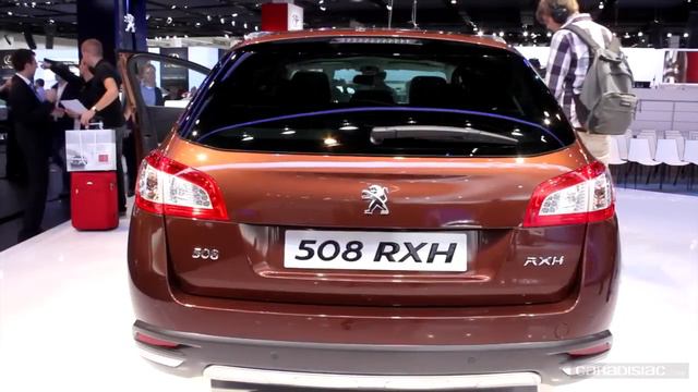 En direct du salon de Francfort 2011 - La vidéo du Peugeot 5 смотреть онлайн