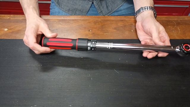 Performance Tool M198 Torque Wrench, 10-100 FT-LBS смотреть онлайн