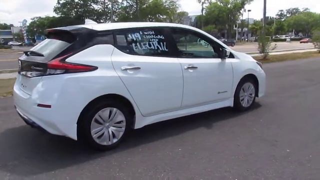 2019 Nissan Leaf S 4D Hatchback