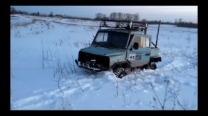 Луаз в снегу.