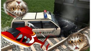 поезд сбил машину. скорая спасает девочку. a train hit a car. ambulance saves a girl