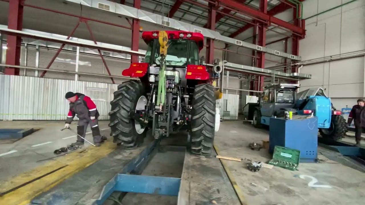 НОВЫЙ сервисный центр ТРАКТОРов YTO - Димитрова Воронеж смотреть онлайн