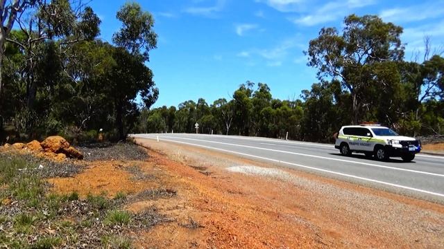 ?. Tutt Bryant Heavy Lift & Shift Mack Titan and Volvo FH16 700 With 2 @ 6m wide plant switch room смотреть онлайн