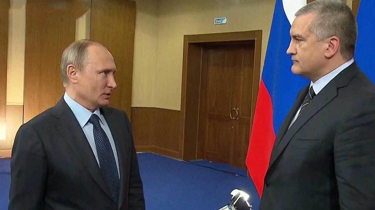 Владимир Путин обсудил с главой Крыма Сергеем Аксеновым вопрос поставок газа в замерзающий Геническ