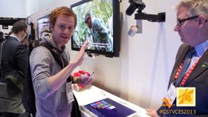 CES 2013: Panasonic 20 дюймовый планшет с 4K экраном.