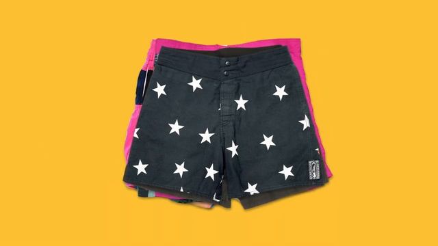 History of Quiksilvers Boardshorts in 30 Seconds смотреть онлайн