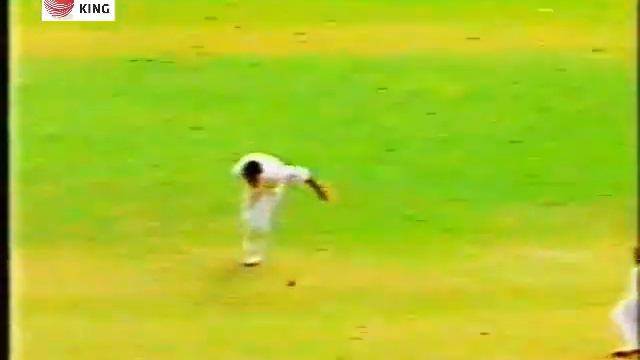 Javagal Srinath vs Brian Lara | Good battle Between both | Srinath end up Winning 1994