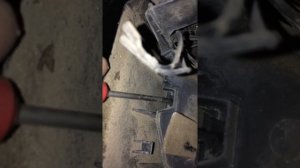 Снять зеркало Mercedes GL350 (часть 2)