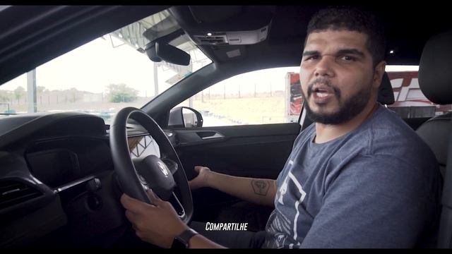 Briga interna, VW Taos 2022 tá mais para Nivus, T Cross ou Tiguan? Avaliação completa! 216 смотреть онлайн