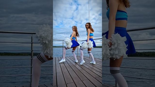 КТО ТАНЦУЕТ ЛУЧШЕ? #танцы #море #чирлидинг #Девчонки #спорт #dance #rec #sea #summer #girls #рек