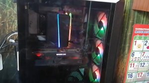 Установка дополнительных вентиляторов в корпус AeroCool Aero One Frost.