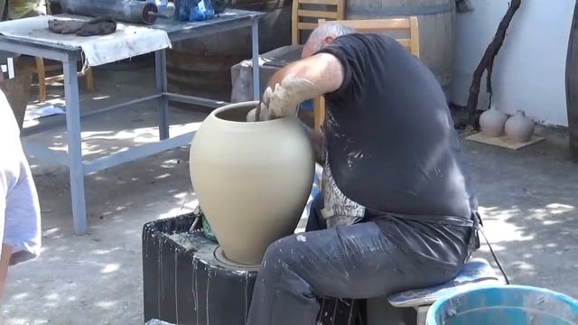Ваза на гончарном круге смотреть онлайн